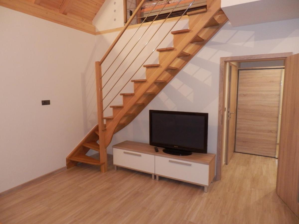 Apartman Jana Kunovice Exterior foto